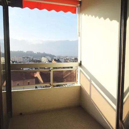 Le Chateau Durieux 3 - Tres Belle Vue Pour Ce Petit Au Calme ! Mae-7724 *